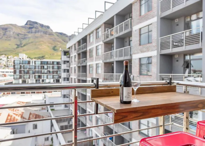 Mountain View Apartment At Woodstock Quarter
